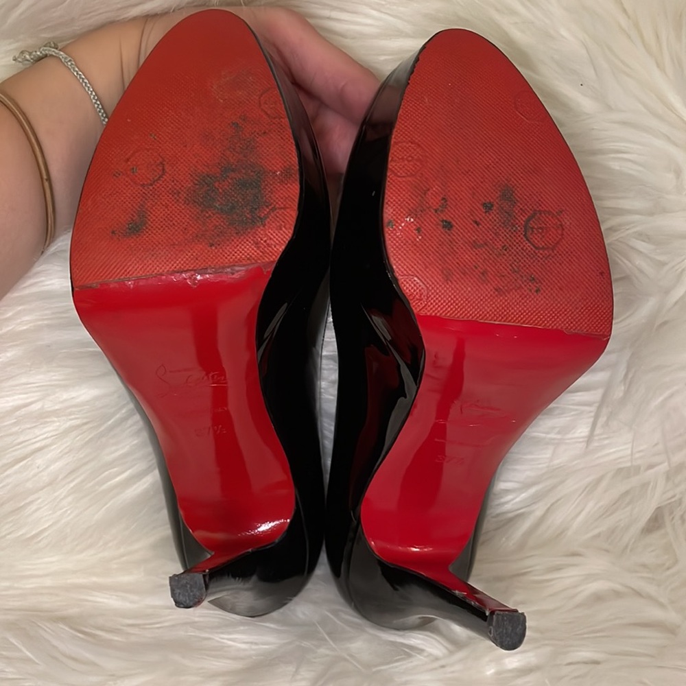 💯🔥Christian Louboutin Heels - Picture 9 of 11